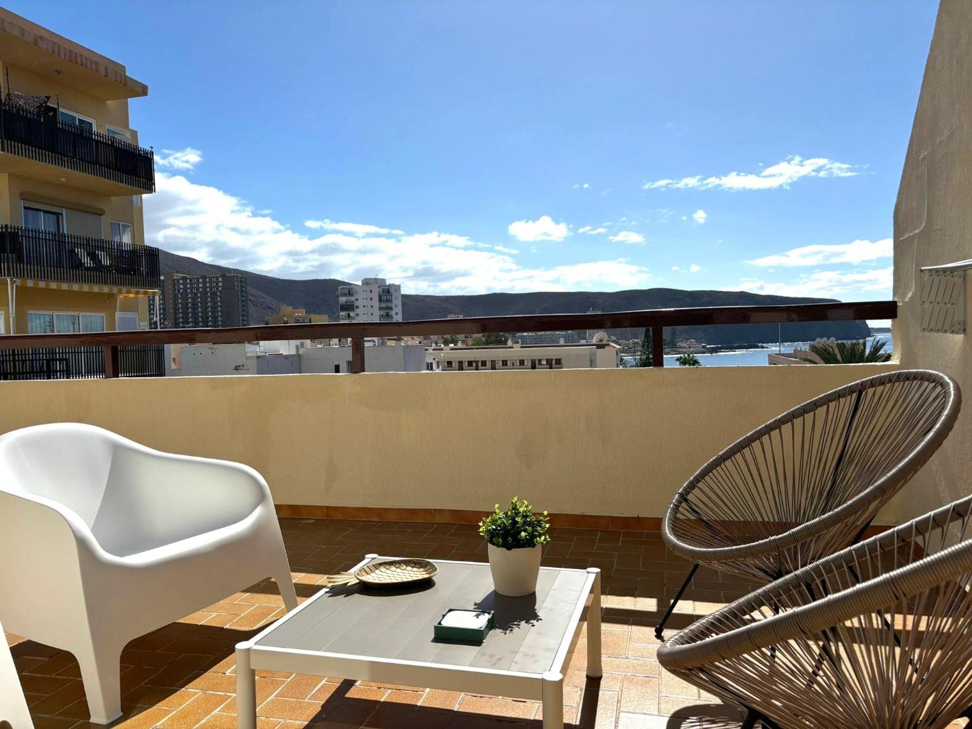 Seaview Apartment - Los Cristianos Los Cristianos  Εξωτερικό φωτογραφία